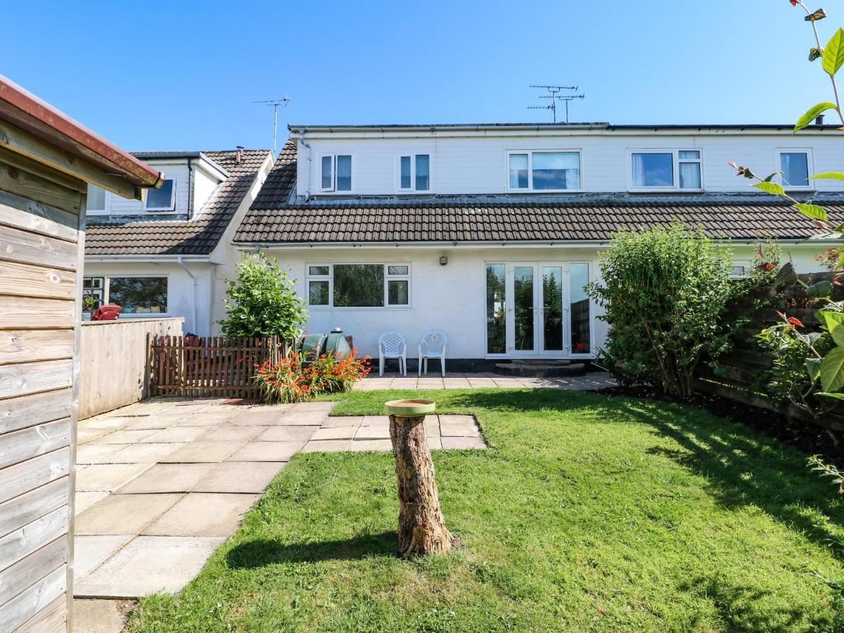 53 St Brides View Villa Хавърфордуест Екстериор снимка
